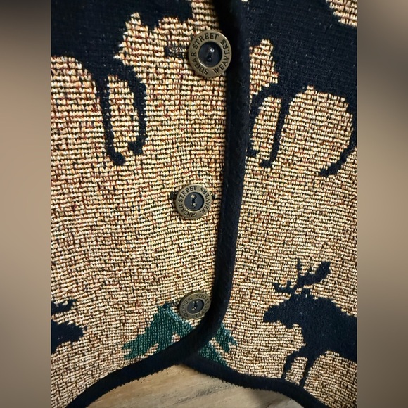 Handmade Sugar Street Weavers One-Of-A-Kind Moose Vest - Picture 6 of 8